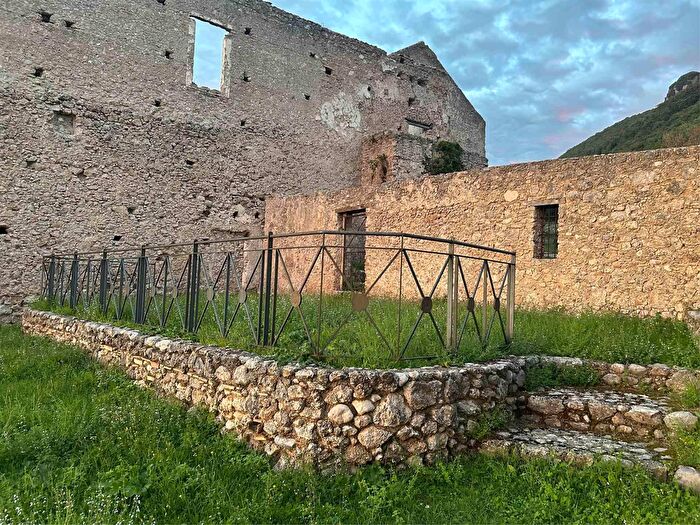 Casa monolocale in vendita in Località Convento, Olevano Sul Tusciano
