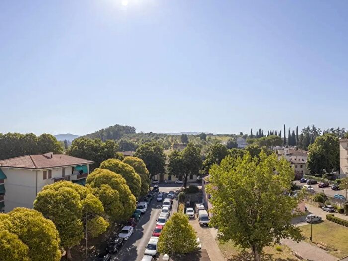 Appartamento con 5 locali in vendita in Via Luigi Longo, Bagno A Ripoli