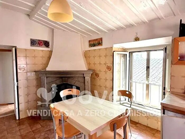 Appartamento trilocale in vendita in Via dei Vecchi Snc, Viterbo