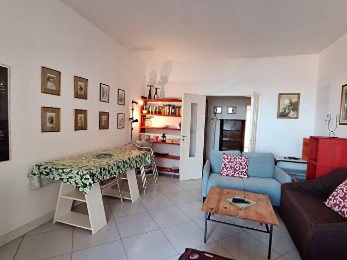 Appartamento bilocale in affitto in Piazza Aprile, Centro, Follonica