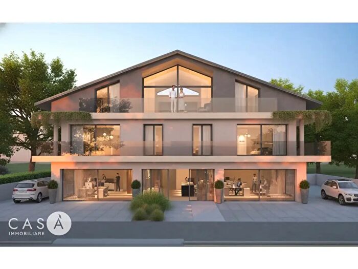 Appartamento quadrilocale in vendita in Viale Carducci, Cesenatico