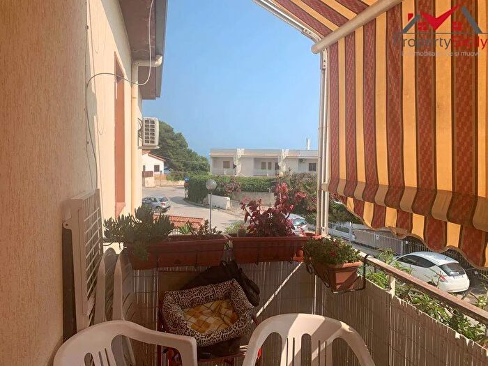 Appartamento quadrilocale in vendita in Via Nettuno, Realmonte