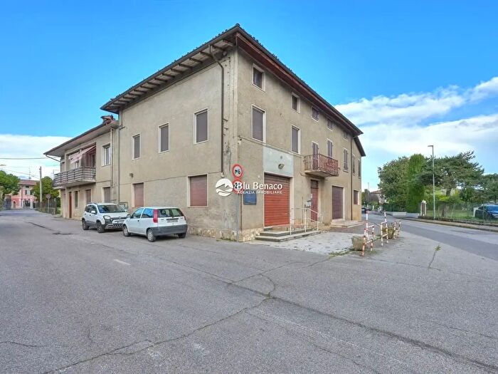 Casa trilocale in vendita in Via Garibaldi, Calvagese Della Riviera