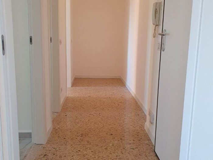 Appartamento bilocale in affitto in Via Giuseppe Garibaldi, Centro, Bollate