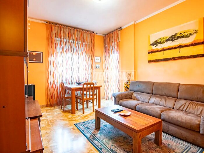 Appartamento trilocale in vendita in Via Milano, Pozzo DAdda