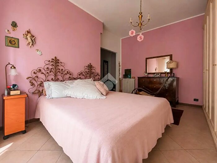 Appartamento trilocale in vendita in Via Alberto da Prezzate, Bergamo