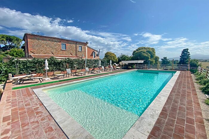 Casa in vendita in Marciano Della Chiana