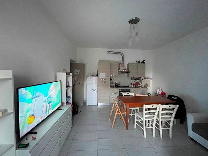 Appartamento trilocale in affitto in Via San Domenico, Centro, Bollate