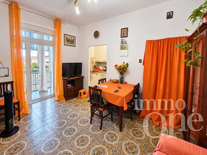 Appartamento con 5 locali in vendita in Via Corrado Dodoli, Livorno