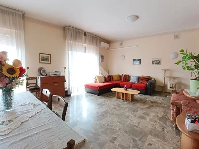 Appartamento con 6 locali in vendita in Viale Alcide De Gasperi, Monteprandone