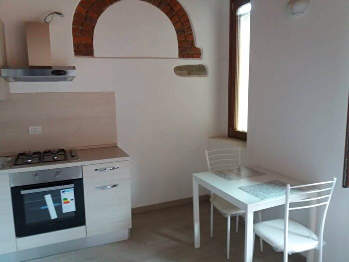 Appartamento monolocale in affitto in Via Umberto I, Centro, Arcore