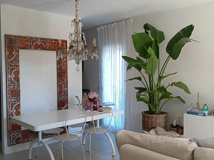 Appartamento con 5 locali in vendita in Civitanova Marche
