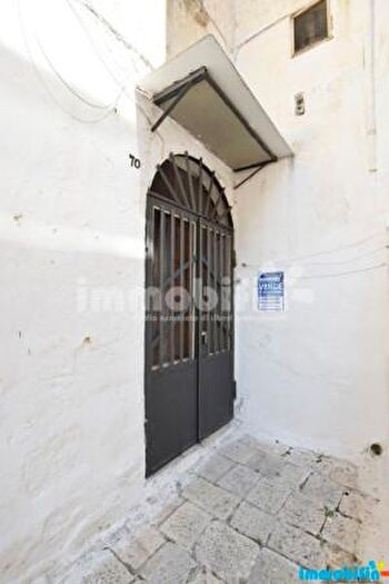 Appartamento quadrilocale in vendita in Oria