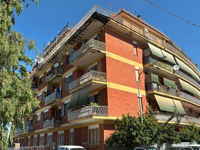 Appartamento bilocale in affitto in Via Fiume, Ciampino