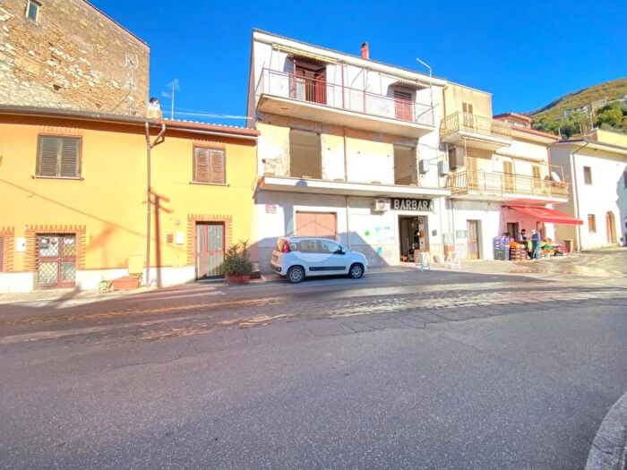 Appartamento trilocale in vendita in Via Principessa di Piemonte, Marcellina