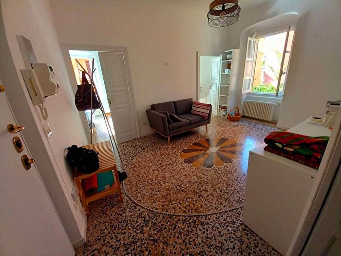 Appartamento quadrilocale in affitto in salita Inferiore SantAnna, Castelletto, Genova