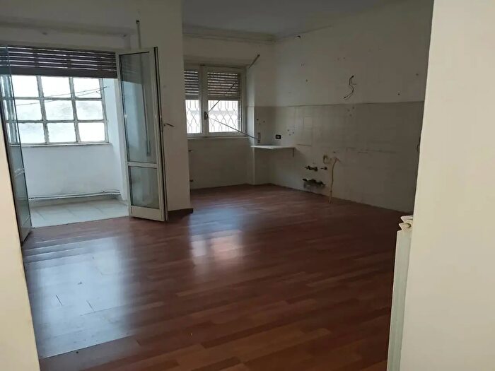 Appartamento trilocale in affitto in Via Pietro Romano, Roma