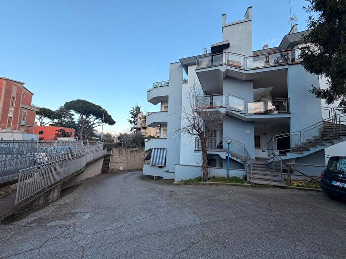 Appartamento quadrilocale in affitto in Via Pupinia, Torre Gaia, Roma