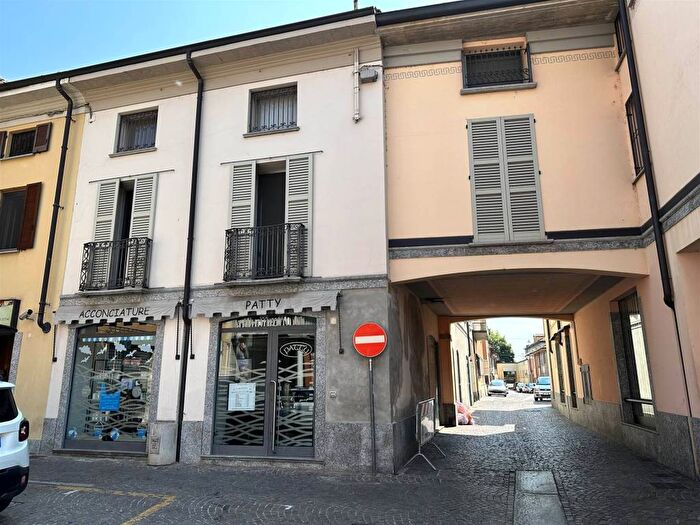 Appartamento trilocale in affitto in Via Don Domenico Savarè, Centro, SantAngelo Lodigiano