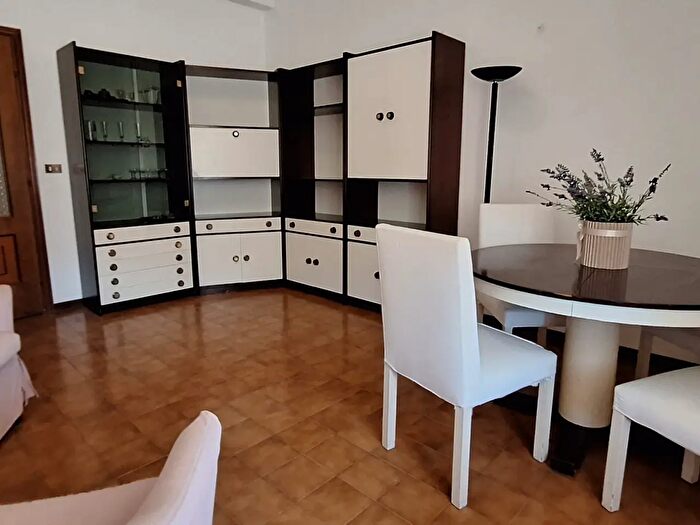 Appartamento quadrilocale in vendita in Corso Carlo Alberto, Ancona