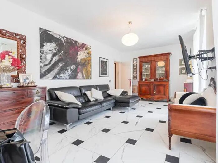 Appartamento con 6 locali in vendita in Via Ferrando, Levanto