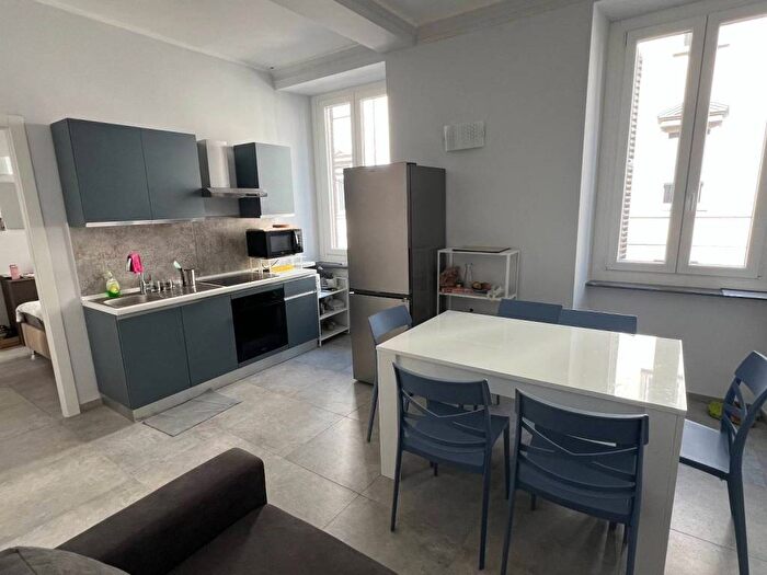 Appartamento quadrilocale in affitto in Via della Consolata, Quadrilatero Romano, Torino
