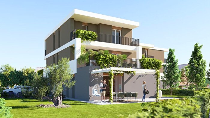 Appartamento con 5 locali in vendita in Via Filanda, Camisano Vicentino