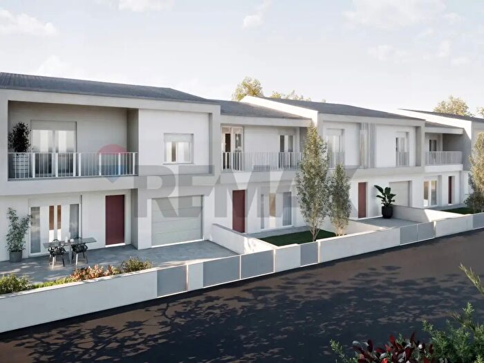 Appartamento trilocale in vendita in Viale Martiri della Liberta, Sorbolo Mezzani