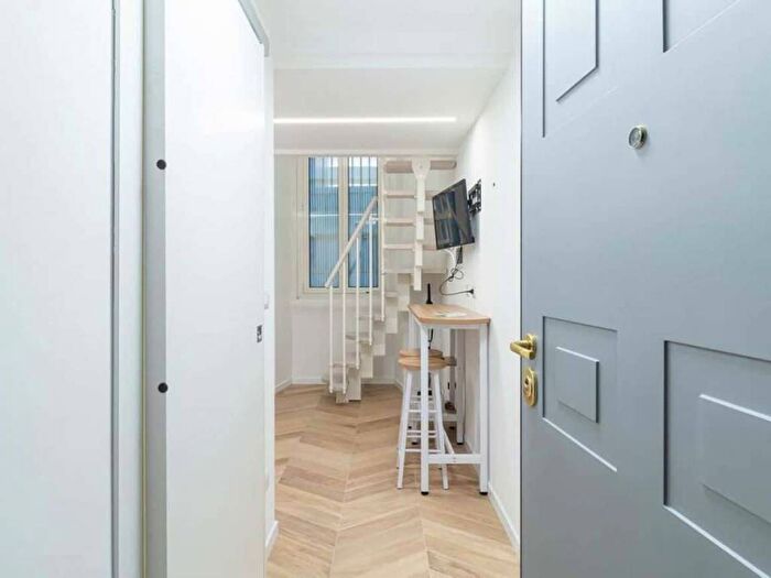 Appartamento in affitto in Via Aminto Caretto, Centrale, Milano