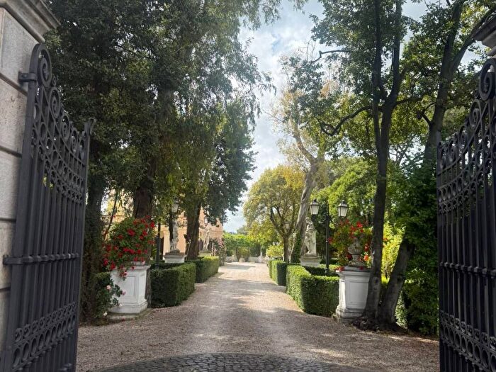 Casa trilocale in affitto in Via del Casaletto, Colli Portuensi Casaletto, Roma