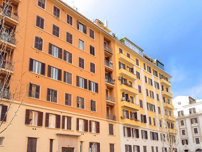 Appartamento trilocale in affitto in Via Vittorio Arminjon, Mazzini Delle Vittorie, Roma