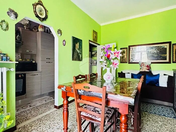 Appartamento trilocale in vendita in Via I Maggio, Voghera