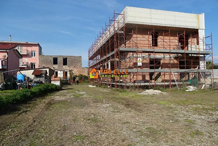 Casa trilocale in vendita in Via Masseria Spadella Marigliano Na, Marigliano