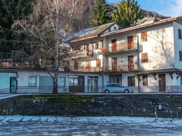 Appartamento monolocale in vendita in Via Maggio, Costa Valle Imagna