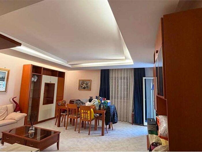 Appartamento trilocale in affitto in Pizzuta, Siracusa