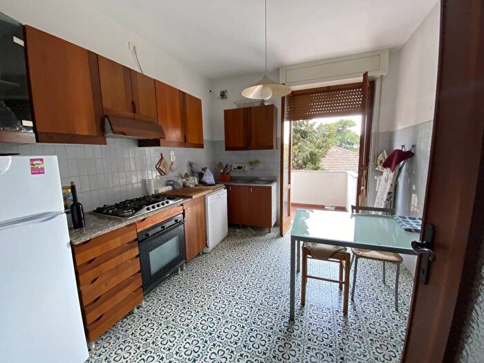 Appartamento quadrilocale in affitto in Via Marsala, Valdonega, Verona