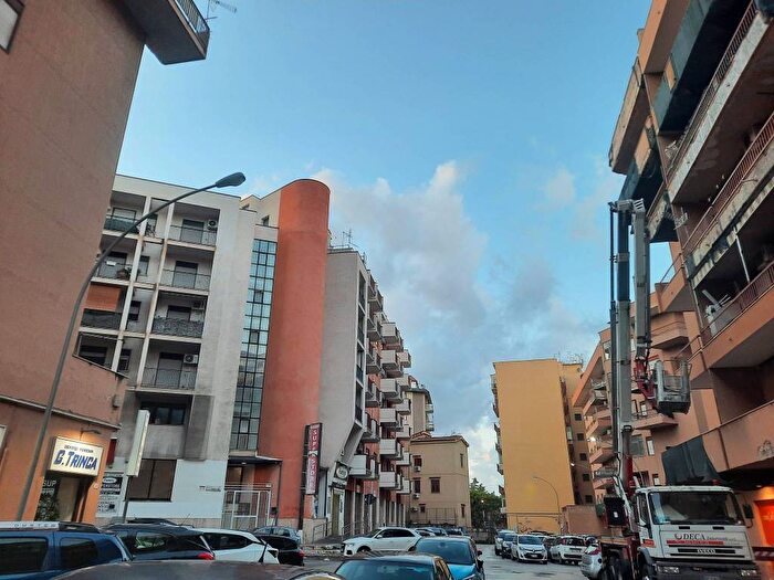 Appartamento bilocale in affitto in Via Giovanni Argento, Montegrappa, Palermo