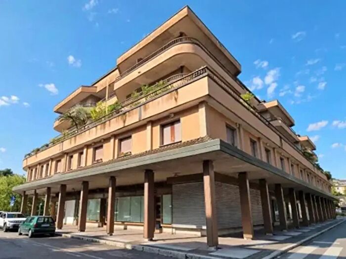 Appartamento bilocale in vendita in Piazza Libertà, Parabiago