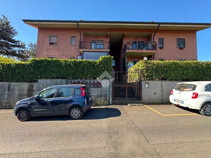 Appartamento trilocale in vendita in Via Maschio delle Faeta, Rocca Di Papa