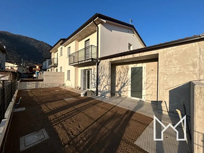 Casa in vendita in Romano DEzzelino