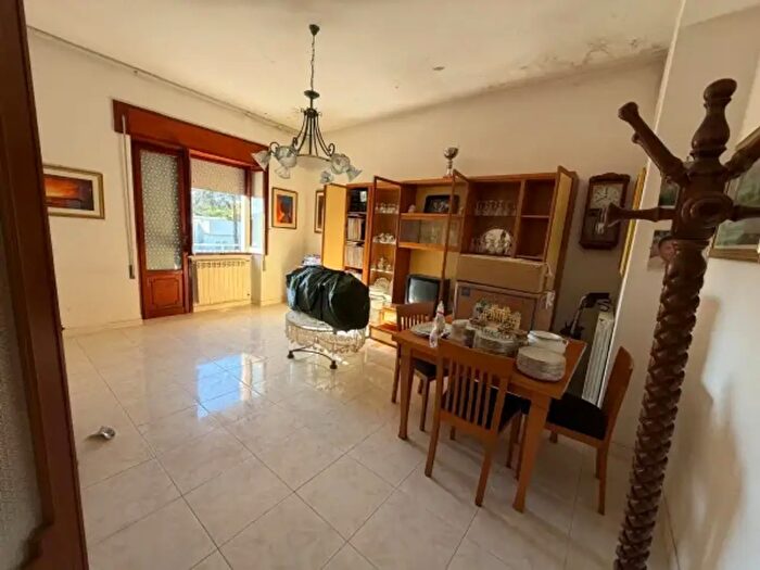 Appartamento trilocale in vendita in Via delle Dalie, Nettuno