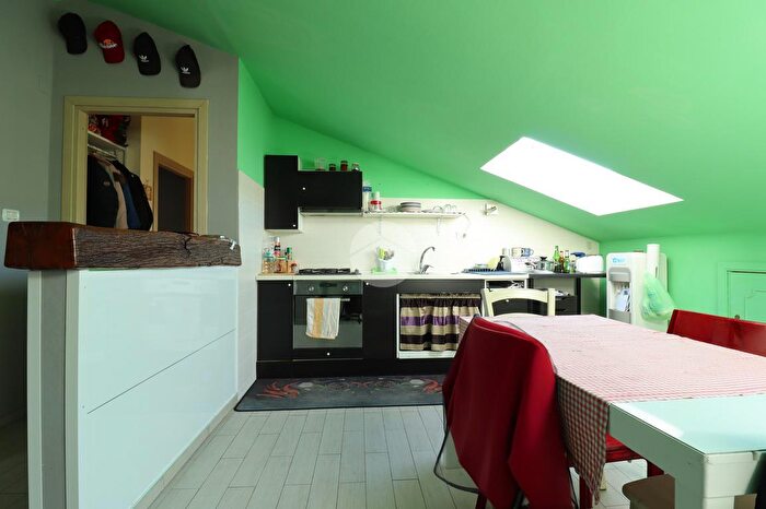 Appartamento trilocale in vendita in Via Cichella, Silvi