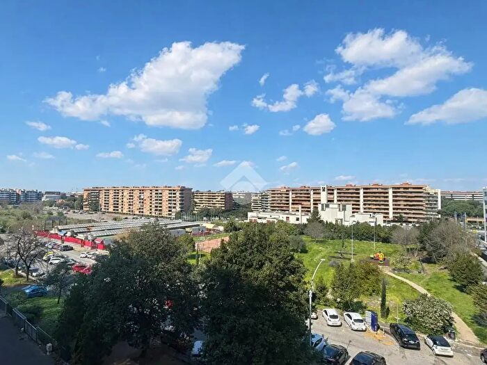 Appartamento quadrilocale in vendita in Via Edoardo Martini, Roma