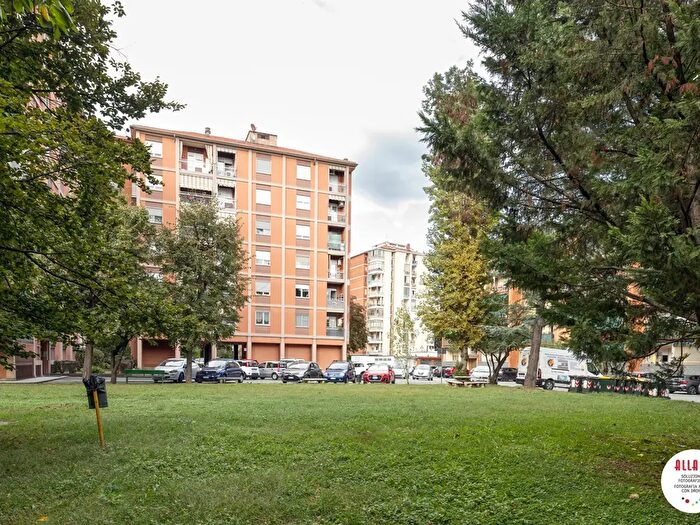 Appartamento quadrilocale in vendita in Via Onorato Vigliani, Torino