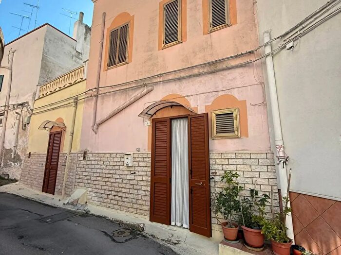 Casa con 5 locali in vendita in Vico I Bernalda, Massafra