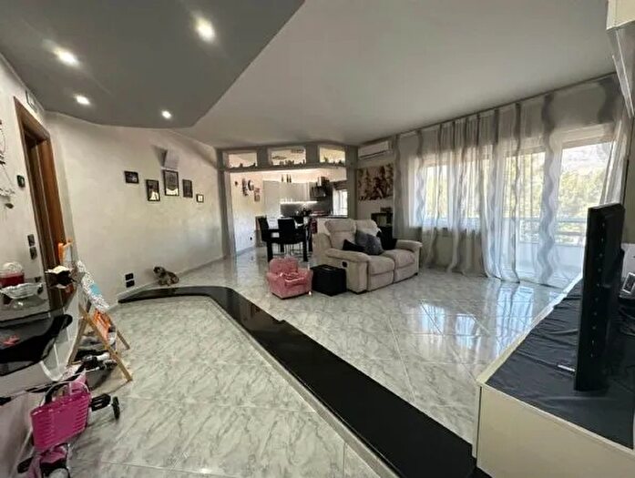 Appartamento quadrilocale in vendita in Fondi