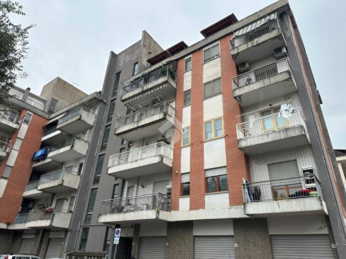 Appartamento trilocale in affitto in Via Raffaele Nannarone, Rione Martucci Diaz, Foggia