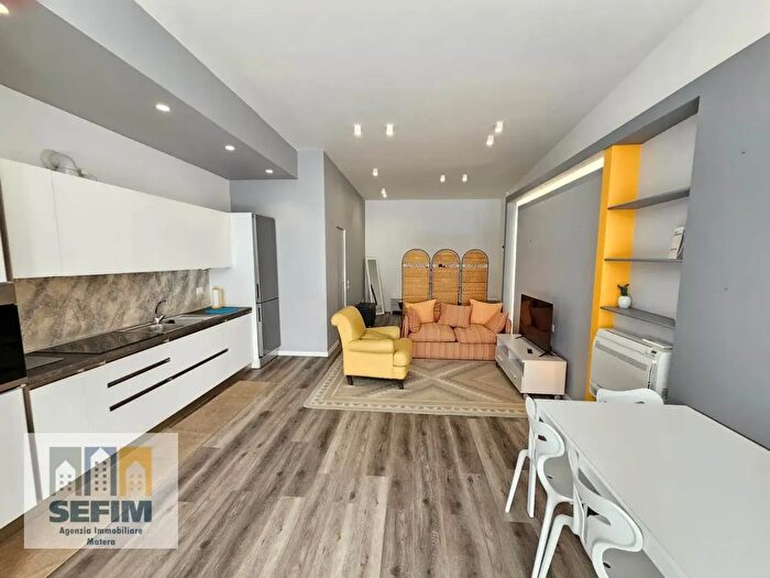 Appartamento monolocale in vendita in Via a Vitulli, Matera