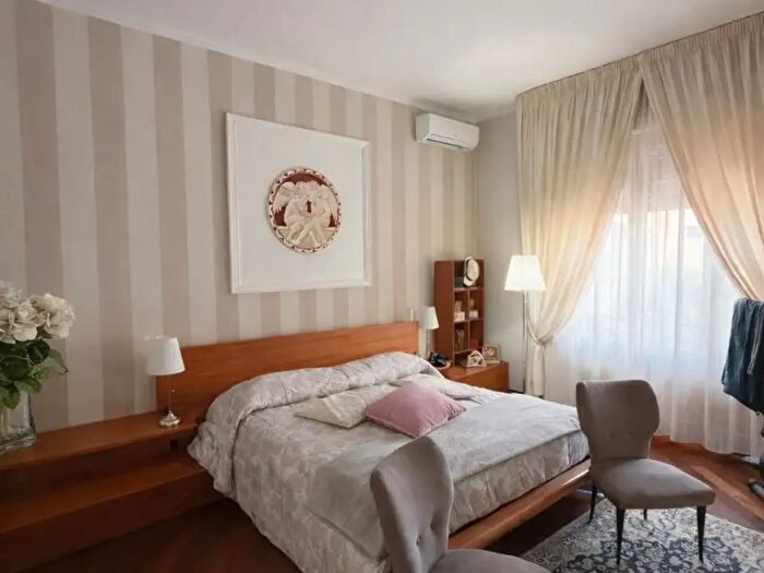 Appartamento con 5 locali in vendita in Via Eugenio Curiel, Montemurlo