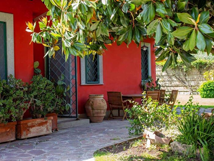 Appartamento quadrilocale in affitto in Via Jacopo Melani, Infernetto, Roma